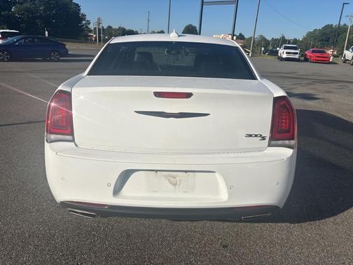 2023 Chrysler 300 S