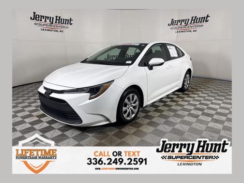 2024 Toyota Corolla LE