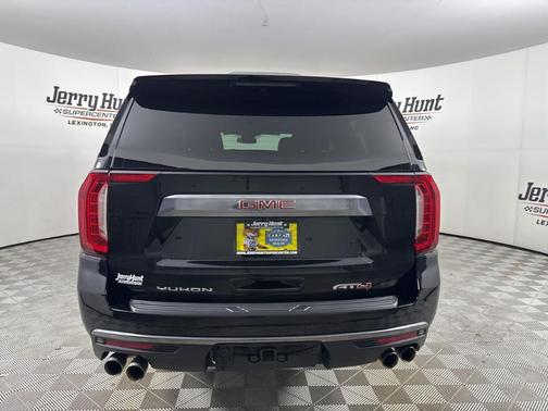 2024 GMC Yukon XL AT4
