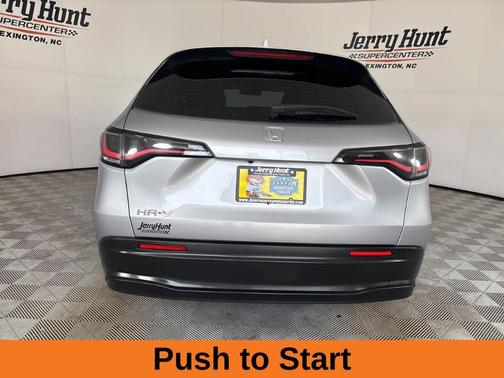 2025 Honda HR-V LX