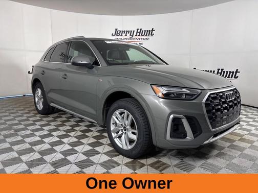 Chronos Gray Metallic 2023 Audi Q5 45 S line quattro Premium