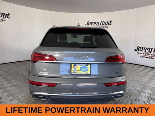 Chronos Gray Metallic 2023 Audi Q5 45 S line quattro Premium
