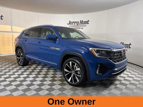 2025 Volkswagen Atlas Cross Sport 2.0T SEL Premium R-Line
