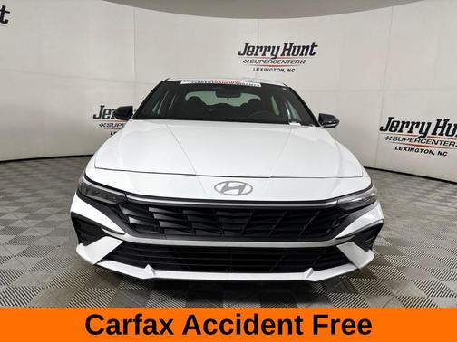 White 2026 Hyundai ELANTRA SEL Sport