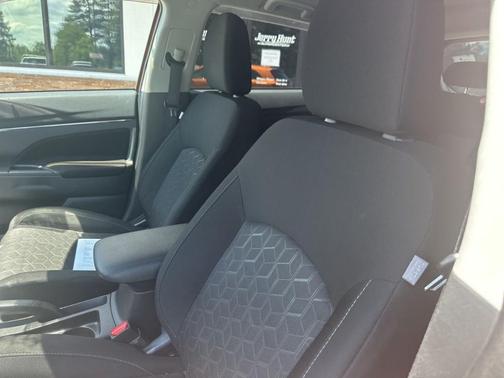 2020 Mitsubishi Outlander Sport 2.0 ES