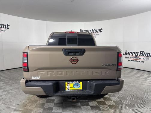 Baja Storm 2022 Nissan Frontier PRO-4X