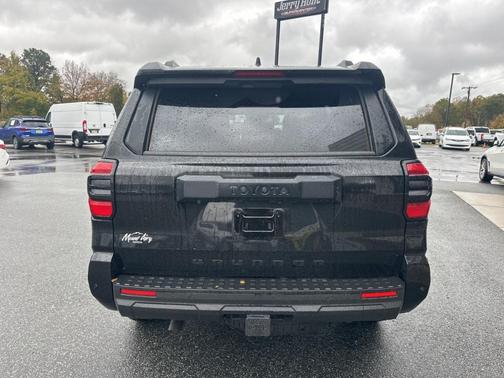 2025 Toyota 4Runner Sport