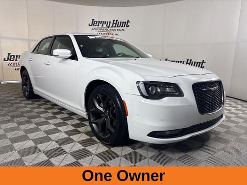 2023 Chrysler 300 S