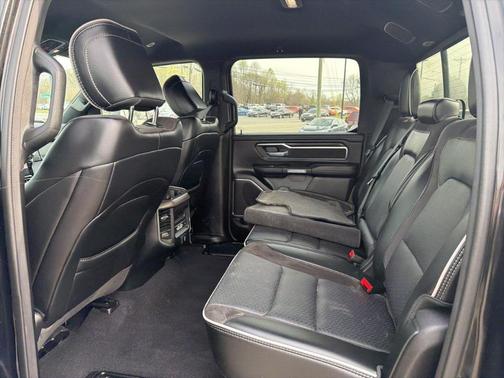 Diamond Black 2025 RAM 1500 Laramie