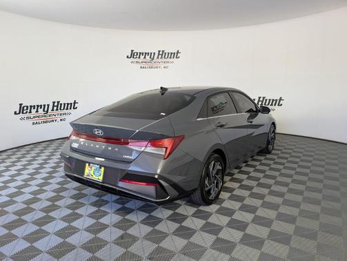Gray 2025 Hyundai ELANTRA Limited
