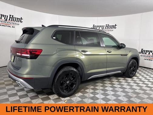 2025 Volkswagen Atlas 2.0T Peak Edition