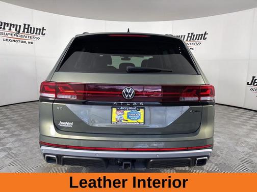 2025 Volkswagen Atlas 2.0T Peak Edition