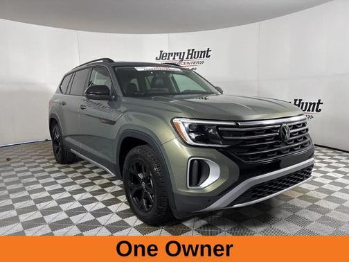 2025 Volkswagen Atlas 2.0T Peak Edition