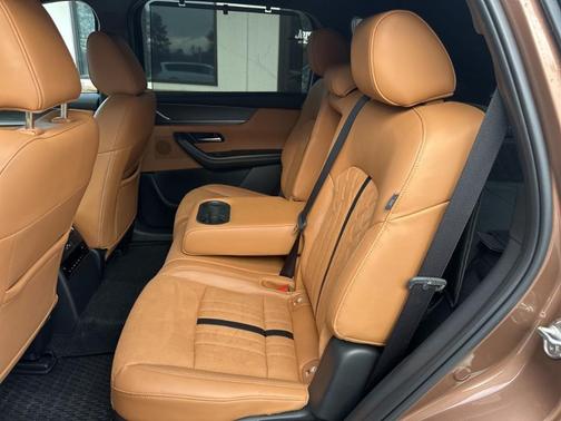 2025 Mazda CX-70 CX-70