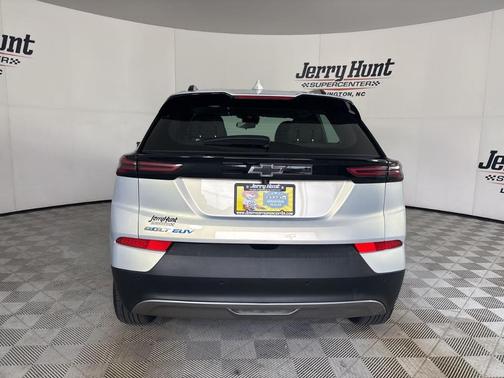 2023 Chevrolet Bolt EUV LT