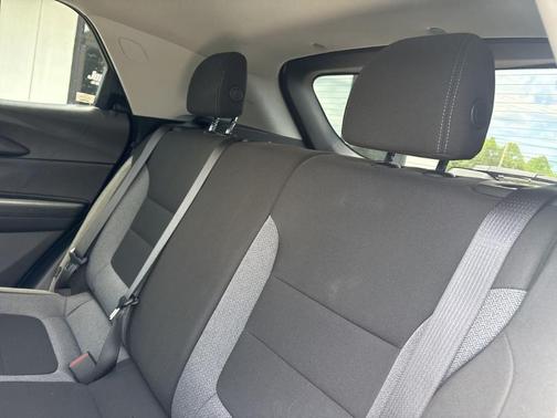 Summit White 2025 Chevrolet Trailblazer LT