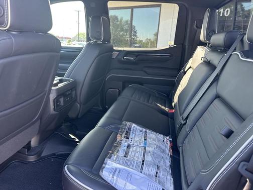 2023 GMC Sierra 1500 AT4X