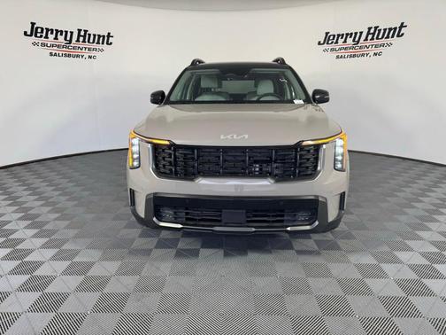 2024 Kia Sorento X-Line EX