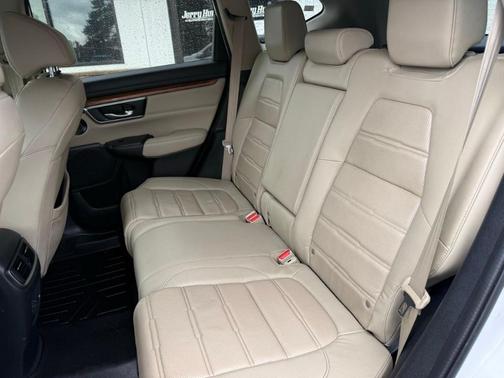 2022 Honda CR-V Hybrid Touring