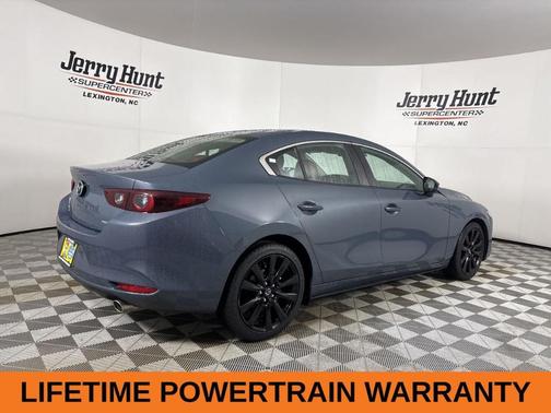 2023 Mazda Mazda3 2.5 S Carbon Edition