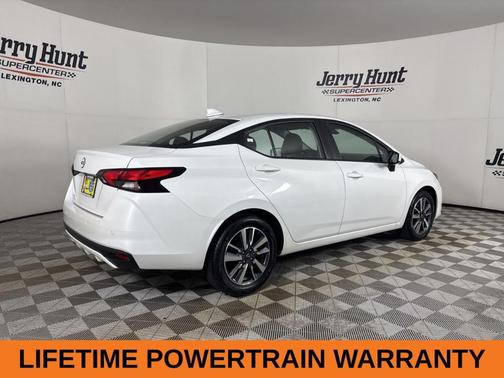 Aspen White 2025 Nissan Versa 1.6 SV