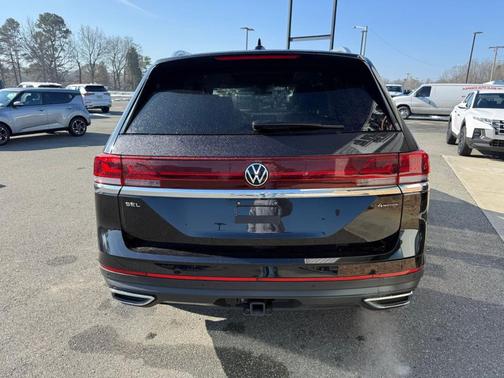 2025 Volkswagen Atlas 2.0T SEL