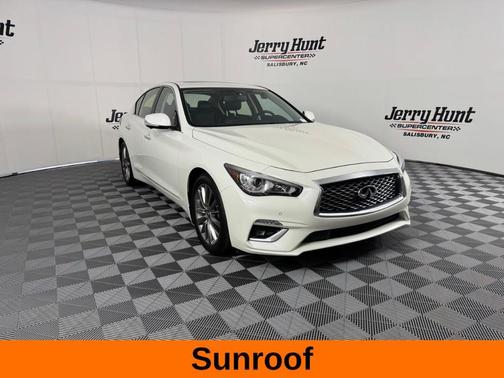 2024 INFINITI Q50 LUXE
