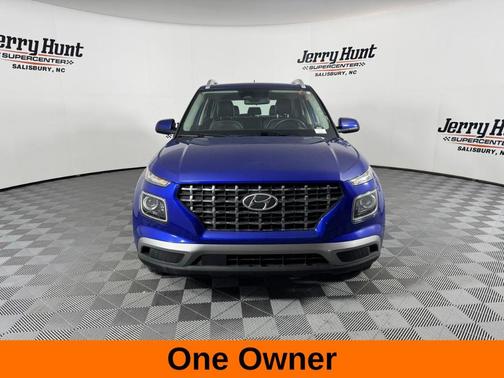2024 Hyundai VENUE Limited