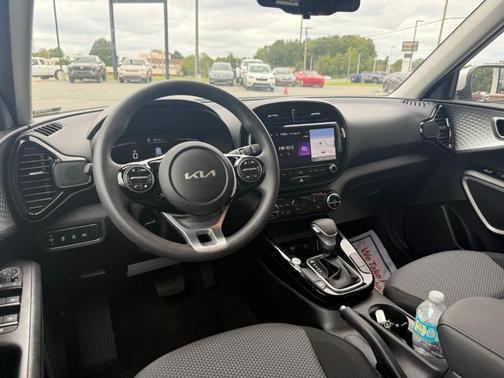 2023 Kia Soul S