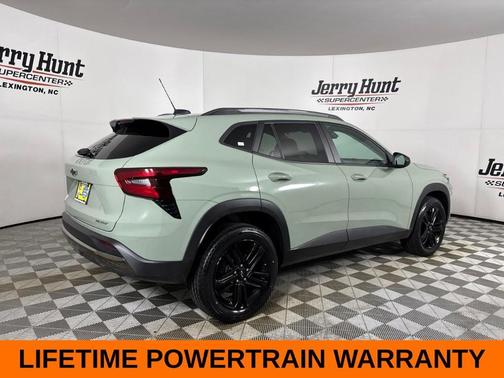 Green 2025 Chevrolet Trax ACTIV