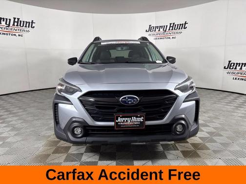 Ice Silver Metallic 2025 Subaru Outback Onyx Edition