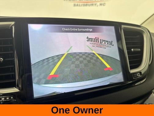 2024 Chrysler Pacifica Touring-L