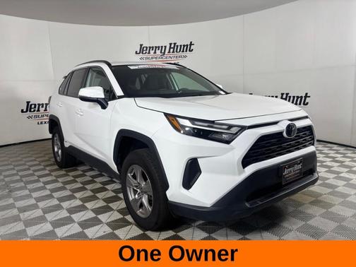 Ice 2025 Toyota RAV4 Hybrid XLE