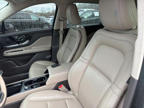 2024 Lincoln Corsair Premiere