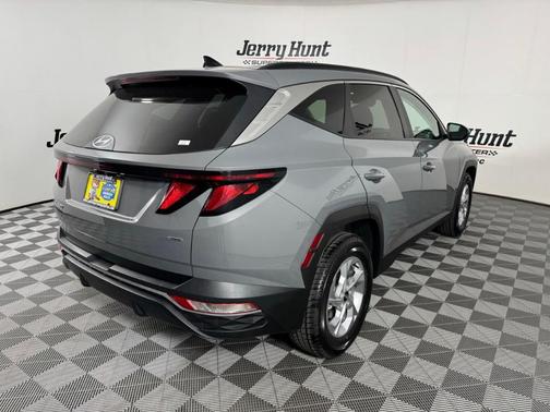 Hampton Gray 2024 Hyundai TUCSON SEL