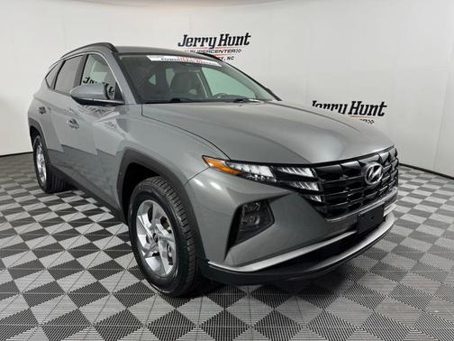 Hampton Gray 2024 Hyundai TUCSON SEL