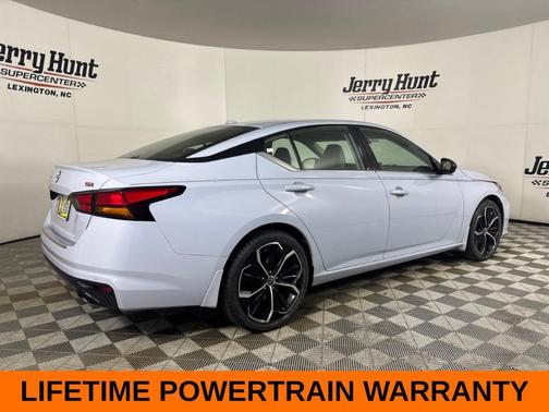 Gray Sky Pearl 2023 Nissan Altima 2.5 SR