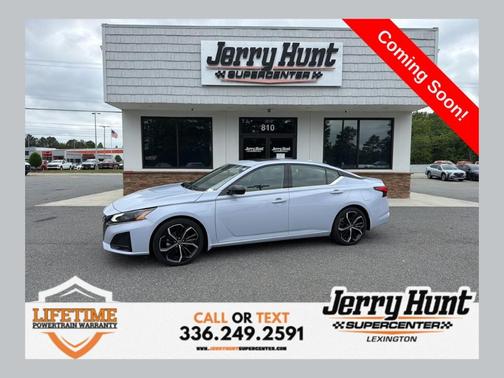 Gray Sky Pearl 2023 Nissan Altima 2.5 SR