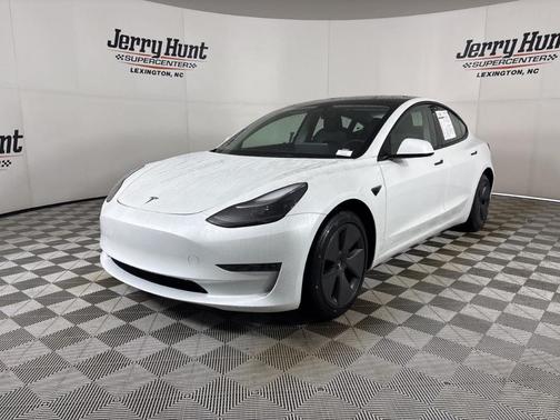 2023 Tesla Model 3 Base