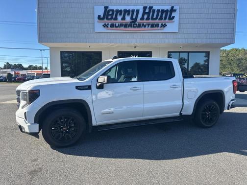 2022 GMC Sierra 1500 Elevation