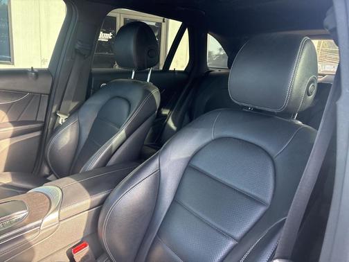 2021 Mercedes-Benz GLC 300 Base 4MATIC