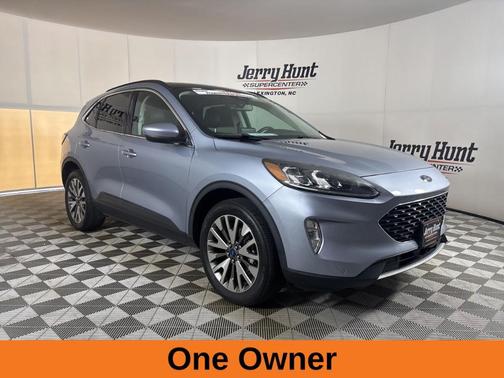 Blue Silver Metallic 2022 Ford Escape Titanium