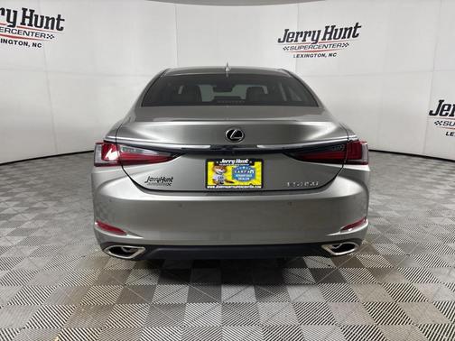 2020 Lexus ES 350 Base