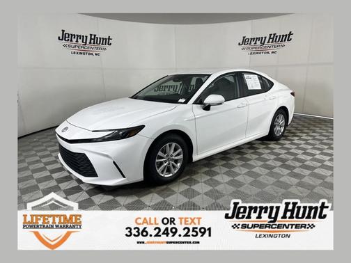 Ice 2025 Toyota Camry LE