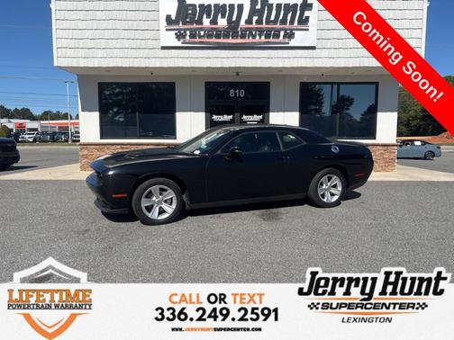 2023 Dodge Challenger SXT