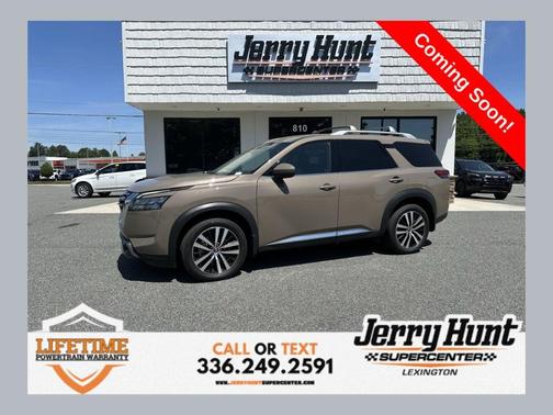Baja Storm 2025 Nissan Pathfinder Platinum