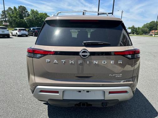 Baja Storm 2025 Nissan Pathfinder Platinum