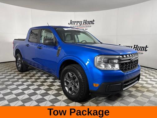 Blue Metallic 2022 Ford Maverick XLT