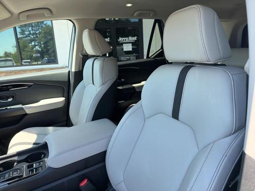 Sonic Gray Pearl 2026 Honda Passport Sport