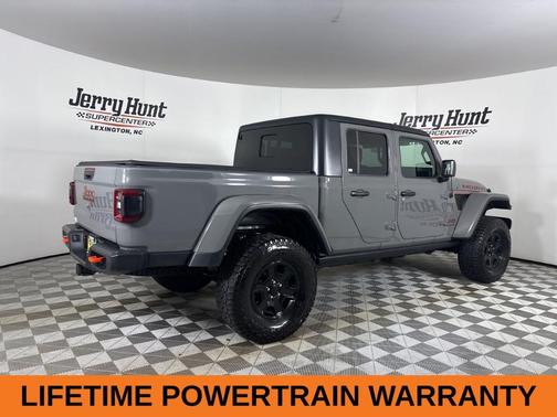 2021 Jeep Gladiator Mojave